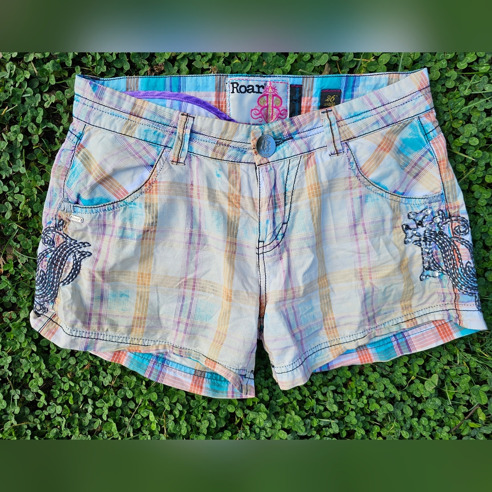 Y2K Roar Casual Series Plaid Shorts Bedazzled Embroidered Pockets Women Jr Sz 26